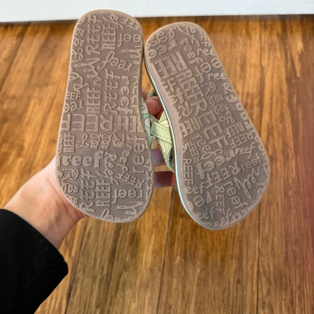 Reef kids sandals